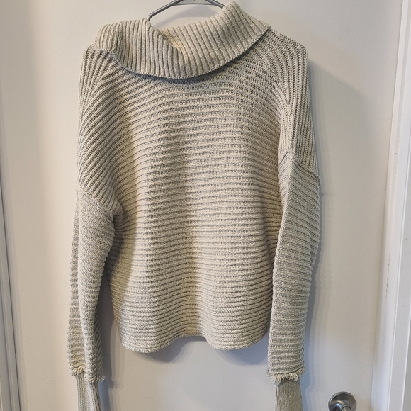 Free People Maerlie pullover in pebble - Picture 6 of 8